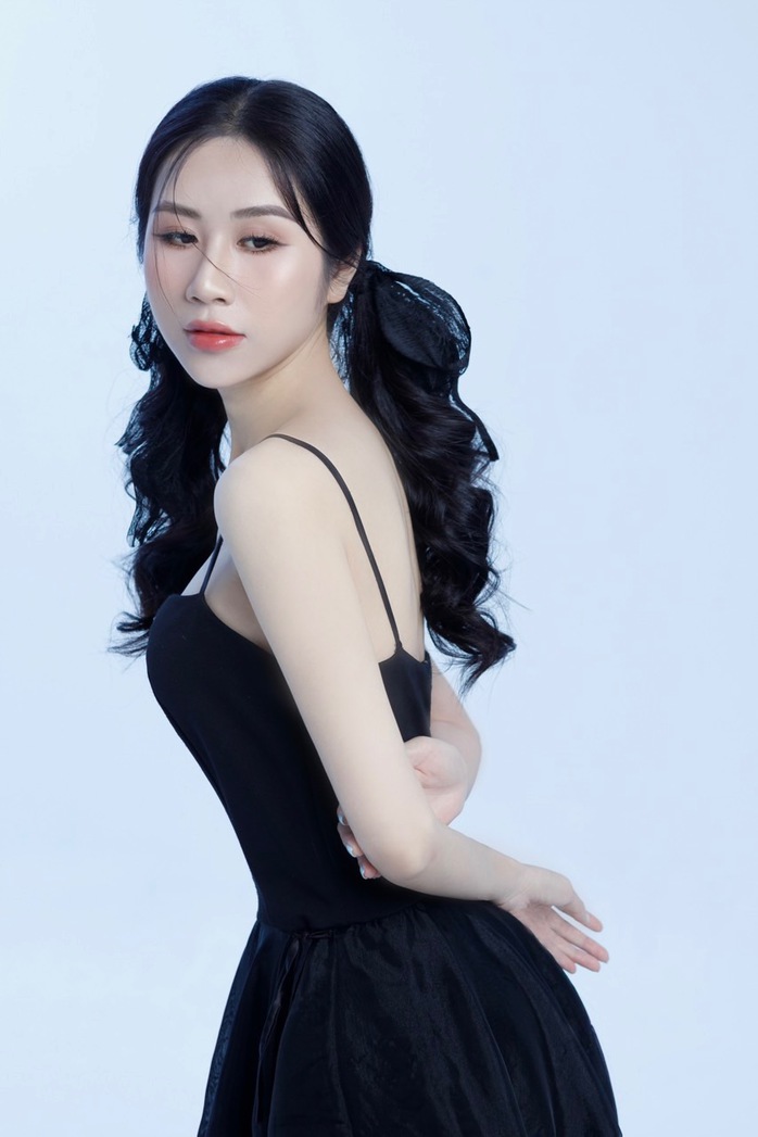 Hiện tượng Tuệ Phương l&agrave; ai?  - Ảnh 2.