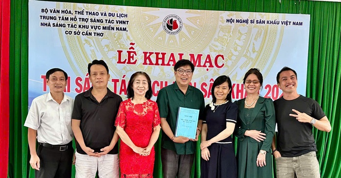 Bế mạc Trại s&aacute;ng t&aacute;c kịch bản s&acirc;n khấu Cần Thơ  - Ảnh 1.