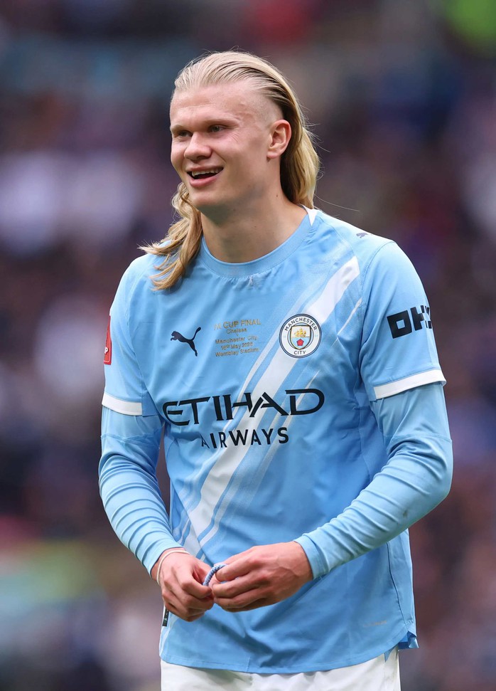 Man City dọa kiện v&igrave; cam kết &ldquo;bom tấn&rdquo; Haaland tới Real Madrid - Ảnh 2.