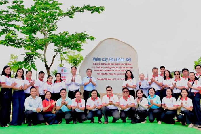 Gieo mầm xanh, vun đắp đại đo&agrave;n kết giữa l&ograve;ng TPHCM - Ảnh 2.