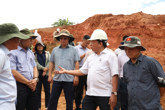 Gỡ nút thắt mặt bằng, tăng tốc đường liên vùng Khánh Hòa - Lâm Đồng - Ninh Thuận - Ảnh 1.