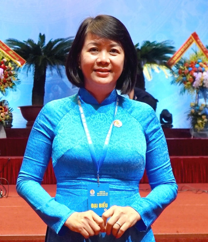 Chủ tịch LĐLĐ TPHCM B&ugrave;i Thanh Nh&acirc;n được bầu v&agrave;o Ban Thường vụ Tổng LĐLĐ Việt Nam kh&oacute;a mới - Ảnh 8.