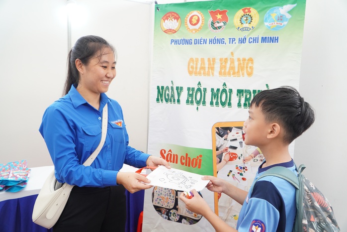 Phường Di&ecirc;n Hồng sẽ kho&aacute;c &aacute;o mới cho đường Đ&agrave;o Duy Từ - Ảnh 4.