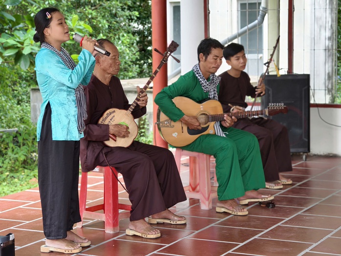 Khi ruộng muối, vườn cây "kể chuyện" làm du lịch - Ảnh 3.