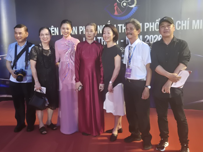 NSND Đào Báo Sơn, NSND Lê Giang, Quyền Linh... vì nhà làm phim trẻ - Ảnh 19.