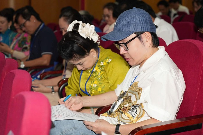 Đại hội Hội S&acirc;n khấu TP HCM - Khi s&acirc;n khấu bước v&agrave;o một kh&ocirc;ng gian ph&aacute;t triển mới - Ảnh 9.
