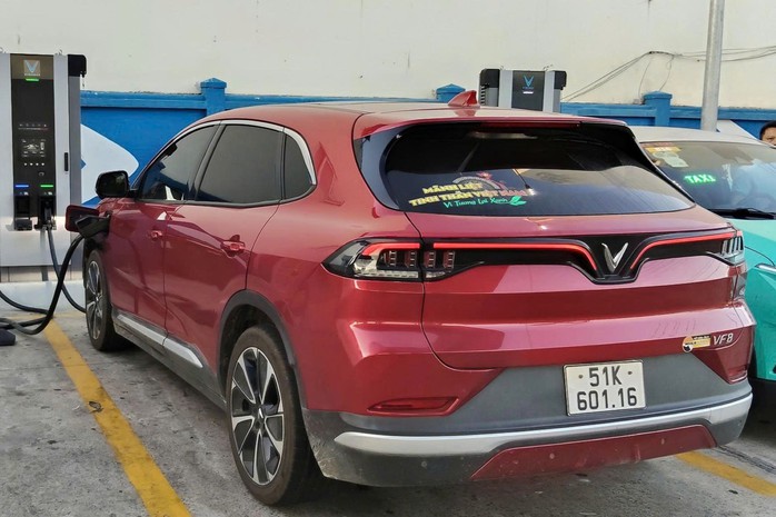 Chủ xe TP HCM thoải m&aacute;i du lịch, xuy&ecirc;n Việt c&ugrave;ng VinFast VF 8 nhờ những tiện nghi n&agrave;y - Ảnh 2.