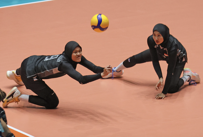 B&oacute;ng chuyền nữ Việt Nam thắng nhọc nhằn Indonesia ở AVC Cup 2026 - Ảnh 3.