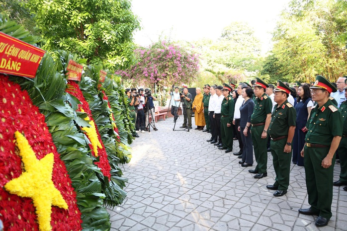 Hành trình tìm đồng đội giữa lòng thành phố - Ảnh 1.
