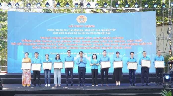 Lan tỏa tinh thần lao động s&aacute;ng tạo trong đo&agrave;n vi&ecirc;n, c&ocirc;ng nh&acirc;n lao động TPHCM - Ảnh 1.