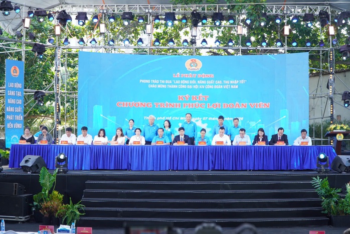 Lan tỏa tinh thần lao động s&aacute;ng tạo trong đo&agrave;n vi&ecirc;n, c&ocirc;ng nh&acirc;n lao động TPHCM - Ảnh 4.