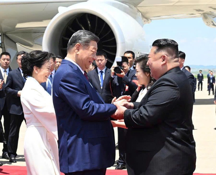 Thăm Triều Ti&ecirc;n, &ocirc;ng Tập Cận B&igrave;nh t&igrave;m "qu&acirc;n b&agrave;i" thương thảo với Mỹ? - Ảnh 2.