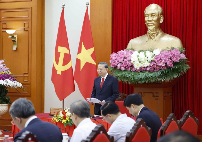 Tổng Bí thư Tô Lâm nhấn mạnh vai trò lý luận trong phát triển đất nước 2026 - Ảnh 1. Tổng Bí thư Tô Lâm nhấn mạnh vai trò lý luận trong phát triển đất nước 2026 - Ảnh 1.