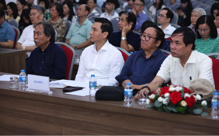 Phát động cuộc thi viết về "Trang sách và mái trường" - Ảnh 2.