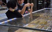 Giá vàng hôm nay, 23-5: Bất ngờ giảm mạnh