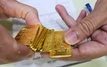Giá vàng hôm nay 1-6: Người mua vàng miếng lỗ gần 5 triệu đồng, giá còn giảm tiếp?