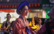 Dàn nghệ sĩ, hoa hậu tham gia rước kiệu, thỉnh tôn tượng Đức Phật đản sinh