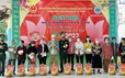 Biên phòng cửa khẩu cảng Đà Nẵng vui Tết Nhâm Dần 2022 cùng người dân khó khăn