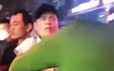 Bắt nam thanh niên hùng hổ tát vào mặt công an
