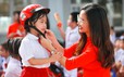 Honda Việt Nam tặng 2 triệu mũ bảo hiểm cho học sinh trên toàn quốc