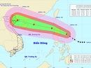 Bão Kalmaegi giật cấp 16, 17 khi vào Biển Đông Bão Kalmaegi giật cấp 16, 17 khi vào Biển Đông