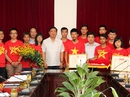 Khen thưởng nhóm "phượt" cứu nạn xe khách lao xuống vực Khen thưởng nhóm "phượt" cứu nạn xe khách lao xuống vực