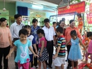 Tặng đồ chơi cho các trường có đông con công nhân Tặng đồ chơi cho các trường có đông con công nhân