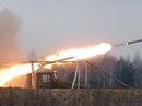 Ukraine: Tìm thấy 15 thi thể từ đoàn xe tị nạn trúng rốc két Ukraine: Tìm thấy 15 thi thể từ đoàn xe tị nạn trúng rốc két