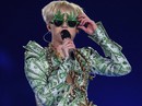 Miley Cyrus đang đi quá giới hạn? Miley Cyrus đang đi quá giới hạn?