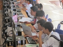 Trao 375 suất học bổng cho sinh viên Trao 375 suất học bổng cho sinh viên