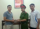 Thiếu úy CSGT Hà Nội trả lại hơn 20 triệu đồng của rơi Thiếu úy CSGT Hà Nội trả lại hơn 20 triệu đồng của rơi