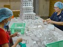 Mong manh trước hội nhập: Cần được kinh doanh bình đẳng Mong manh trước hội nhập: Cần được kinh doanh bình đẳng