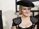 Madonna tố bị phân biệt đối xử vì... quá già! Madonna tố bị phân biệt đối xử vì... quá già!