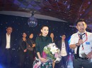 Theo chân ca sĩ Phi Nhung “bay sô” Theo chân ca sĩ Phi Nhung “bay sô”