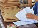 Bức xúc thù lao chấm thi Bức xúc thù lao chấm thi