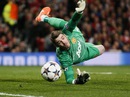 Real Madrid biến động: De Gea sắp đẩy Casillas ra đường Real Madrid biến động: De Gea sắp đẩy Casillas ra đường