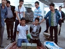 Người Lào trên xế hộp có 60 bánh heroin Người Lào trên xế hộp có 60 bánh heroin