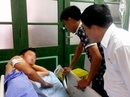 Cần xử lý nghiêm côn đồ hành hung nhà báo Cần xử lý nghiêm côn đồ hành hung nhà báo