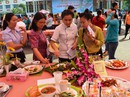 Nhiều hoạt động chăm lo công nhân khó khăn Nhiều hoạt động chăm lo công nhân khó khăn