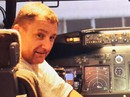 Phi công MH370 hành động như anh hùng? Phi công MH370 hành động như anh hùng?