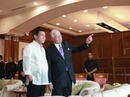 Tổng thống Duterte hát karaoke với thủ tướng Malaysia Tổng thống Duterte hát karaoke với thủ tướng Malaysia