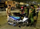 Va chạm xe máy, người đàn ông đập đầu vào dải phân cách tử vong Va chạm xe máy, người đàn ông đập đầu vào dải phân cách tử vong