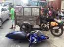 Ba gác máy chạy ngược chiều gây tai nạn liên hoàn Ba gác máy chạy ngược chiều gây tai nạn liên hoàn