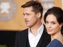 Sau 12 năm gắn bó, Angelina Jolie và Brad Pitt sẽ đường ai nấy đi! Sau 12 năm gắn bó, Angelina Jolie và Brad Pitt sẽ đường ai nấy đi!