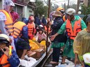 Gượng dậy sau lũ Gượng dậy sau lũ