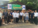 Ngồi cà phê, cùng bàn chính sách Ngồi cà phê, cùng bàn chính sách
