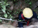 Đã phát hiện cả 2 phu vàng dưới hang Kịt Đã phát hiện cả 2 phu vàng dưới hang Kịt