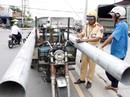 Khó xử lý xe chở cồng kềnh Khó xử lý xe chở cồng kềnh