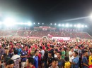 Trực thăng chở cúp của CĐV Hải Phòng không thể hạ cánh Trực thăng chở cúp của CĐV Hải Phòng không thể hạ cánh