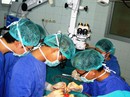 Nam thanh niên tự tay cắt rời "của quý" thành 3 khối Nam thanh niên tự tay cắt rời "của quý" thành 3 khối